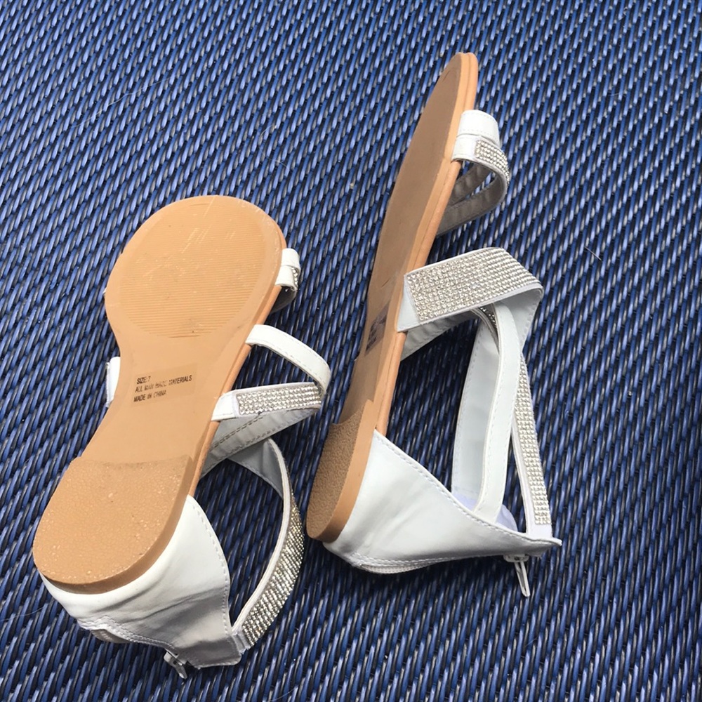 Sandals - Picture 2 of 2